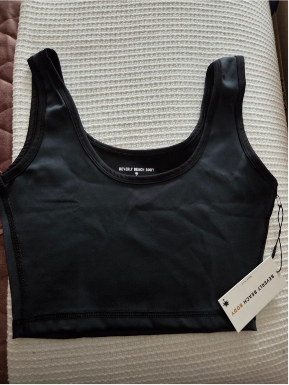 Women's Beverly Beach Body Sports Bra Size M Black Gold